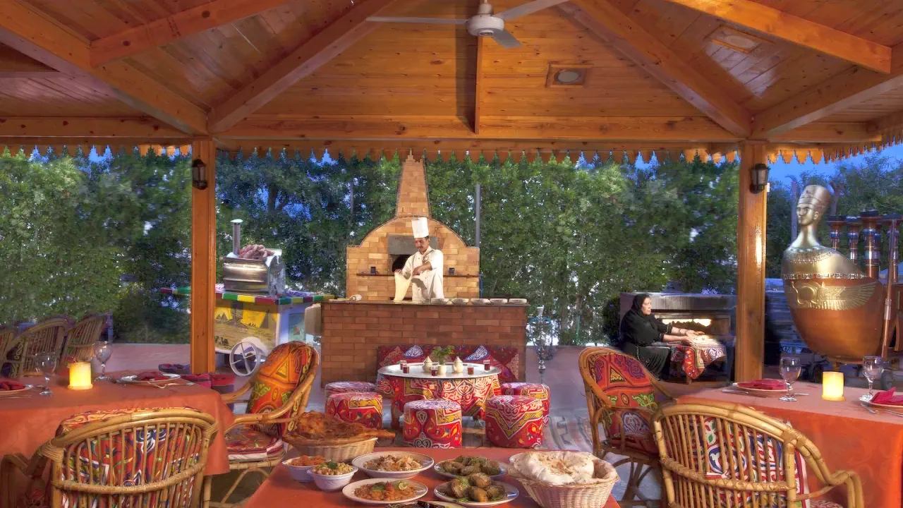 الفندق فاروه أزور ريزورت - الغردقة